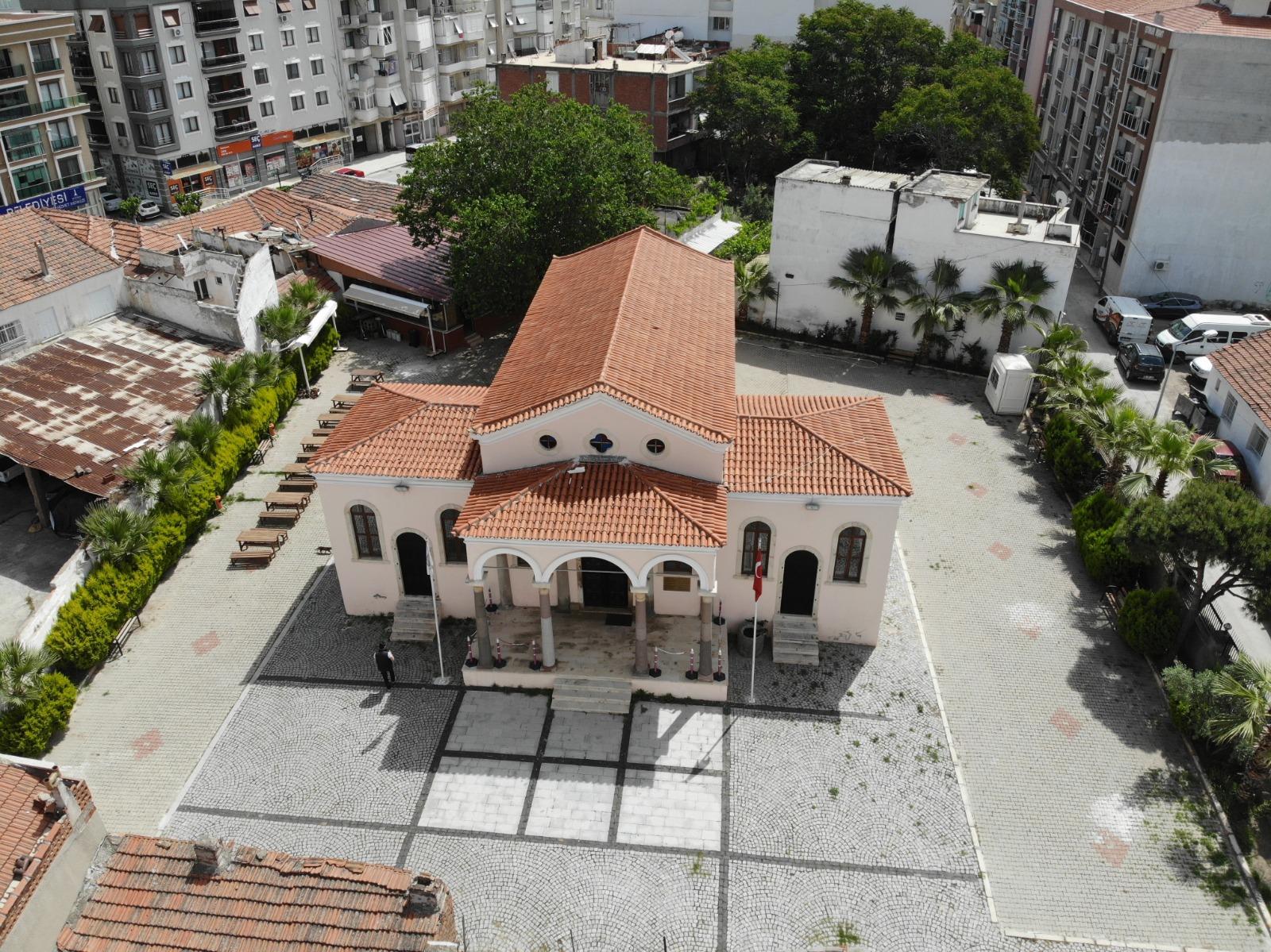 Agios Konstantinos Kilisesi 